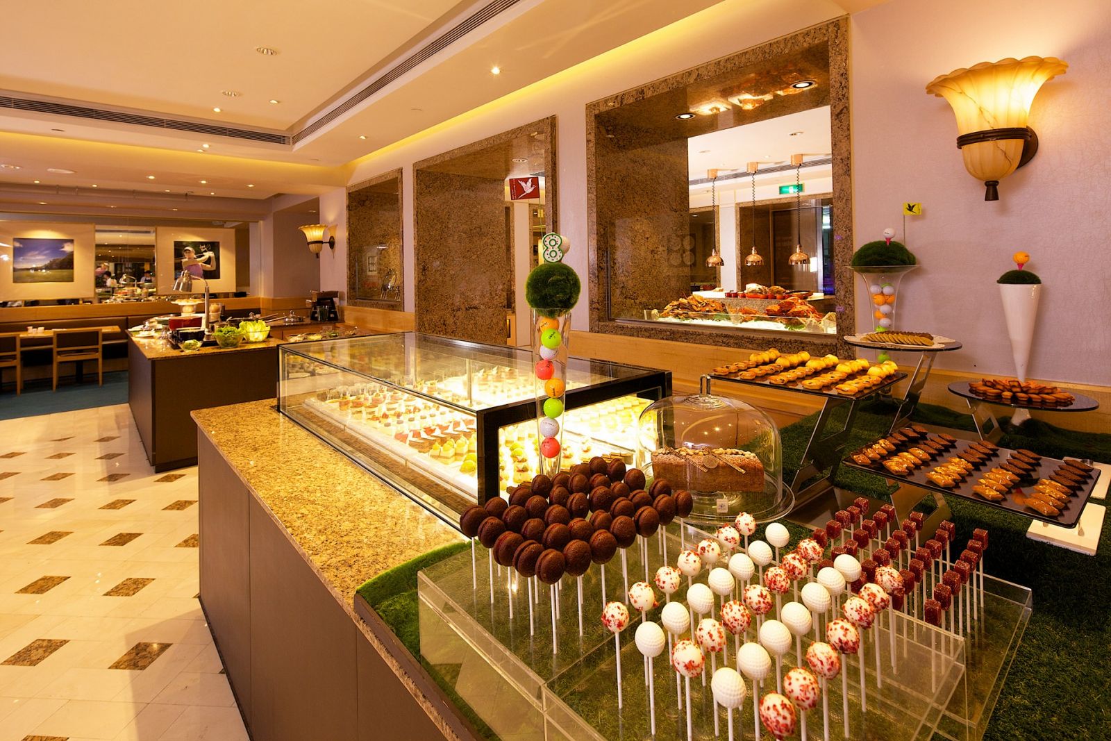 *富邦國賓聯名卡 精選餐廳 四人以上同行一人免費